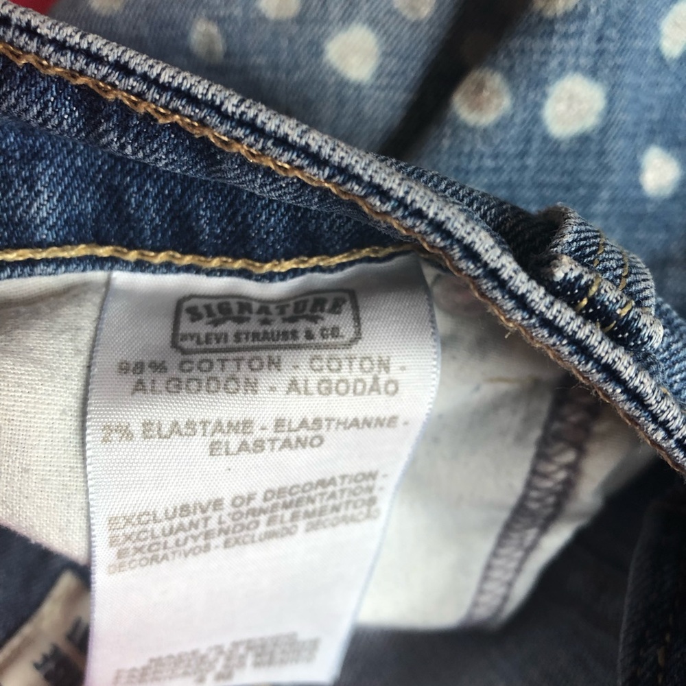 Levi’s Women Denim Shorts Size 4 - Picture 7 of 8
